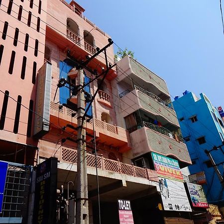 Sri Sai Residency Hotel Tirupati Kültér fotó