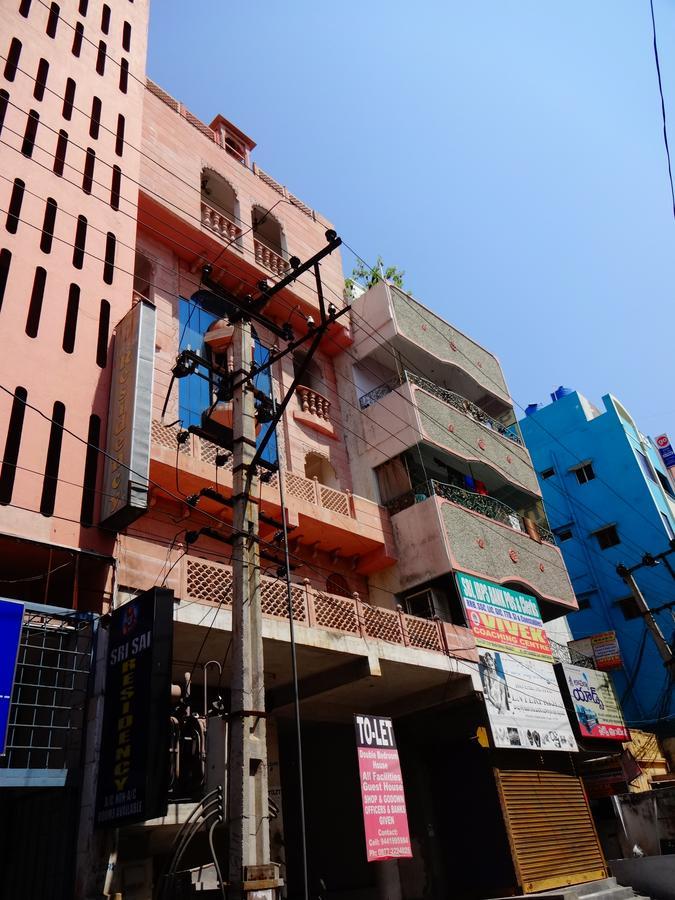 Sri Sai Residency Hotel Tirupati Kültér fotó